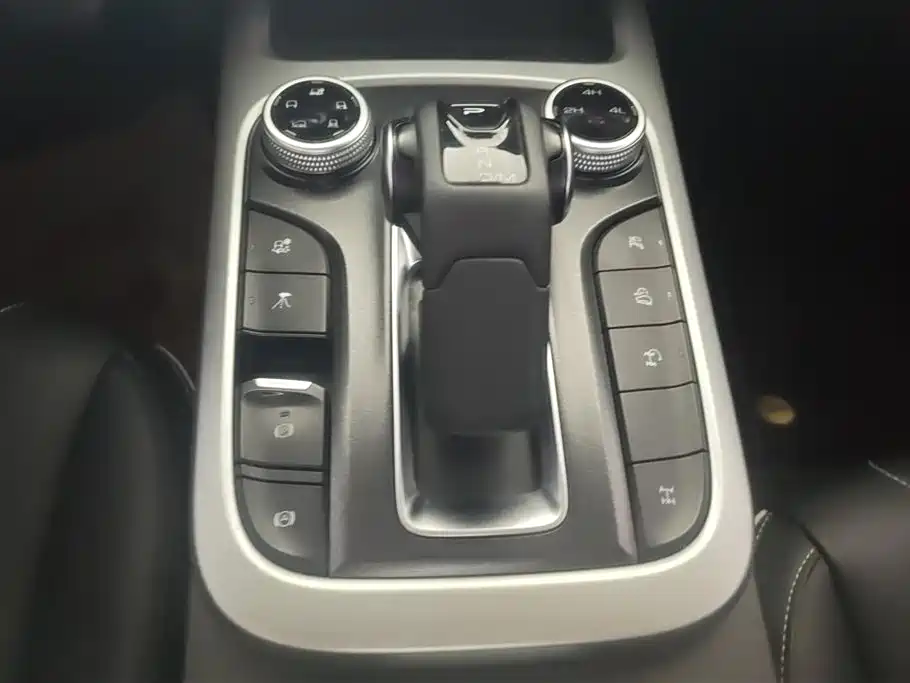 Tank 300 2023 Off-Road Edition 2.0T Challenger фото 16