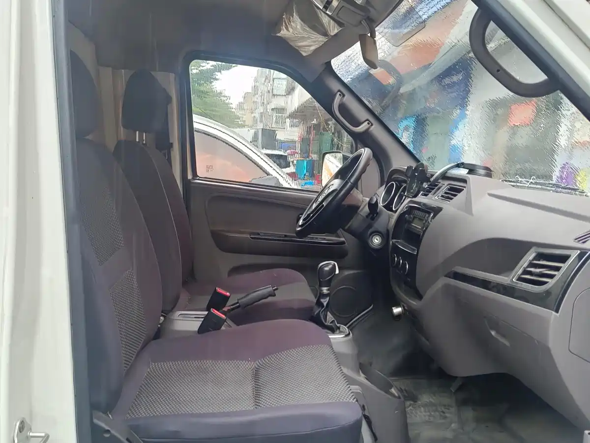 DONGFENG YUFENG EM26