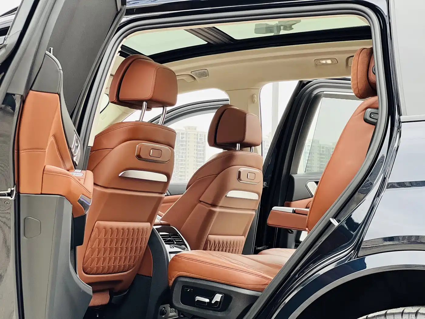 BMW X7 2023 xDrive40i Executive M Sport Package фото 5