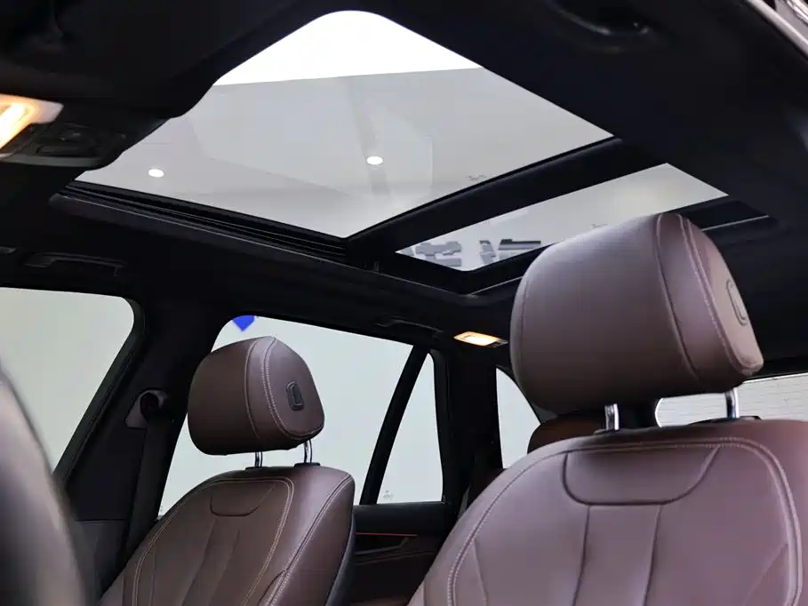 BMW X5 (Import) 2018 xDrive35i M Sport Model фото 26