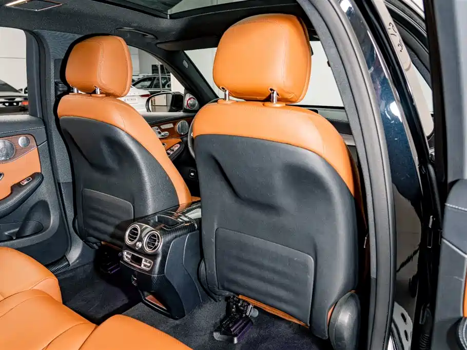 Mercedes-Benz GLC 2021 GLC 300 L 4MATIC Sporty фото 19