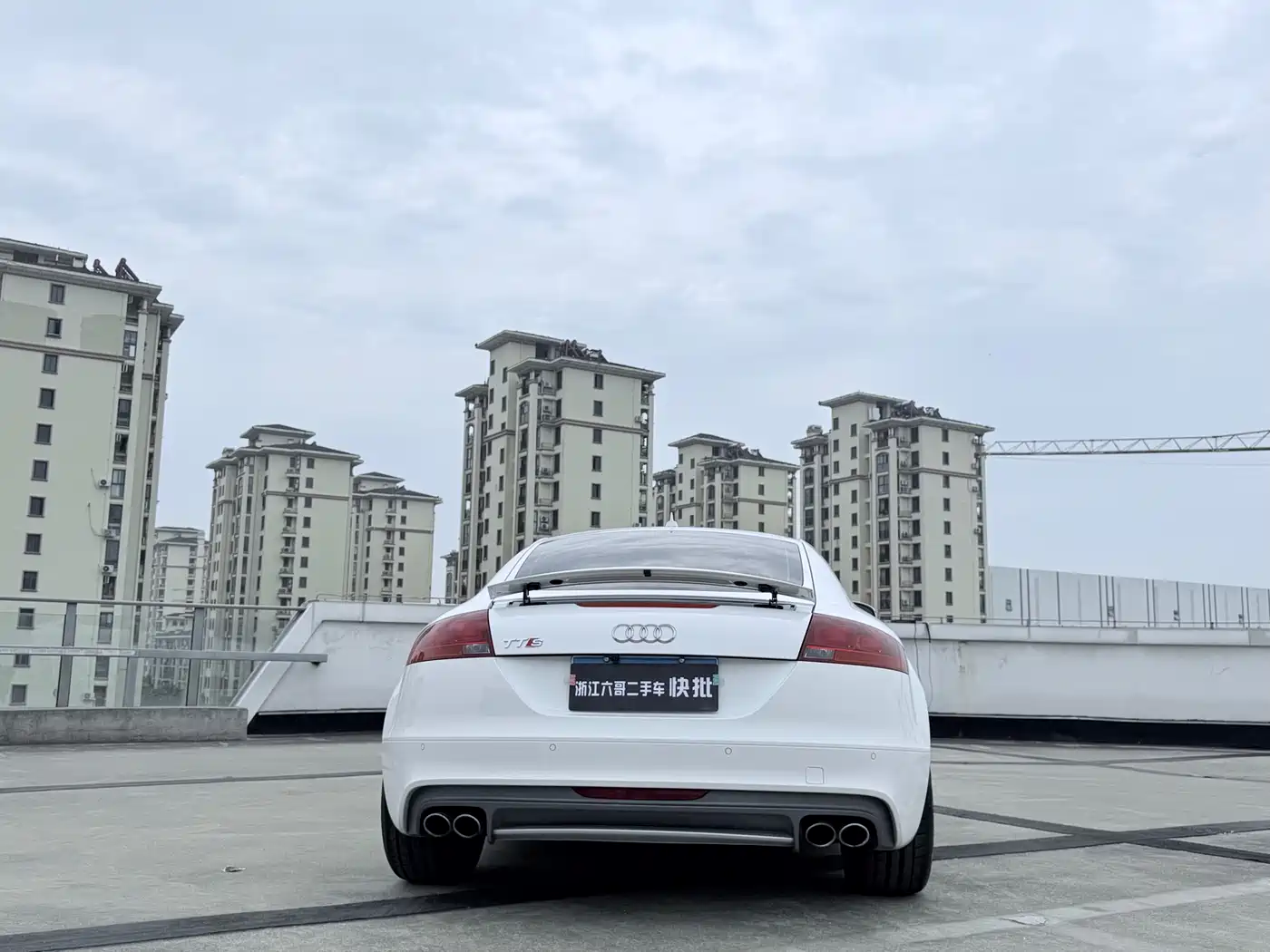 Audi TTS 2011 Model TTS Coupe 2.0TFSI quattro фото 11
