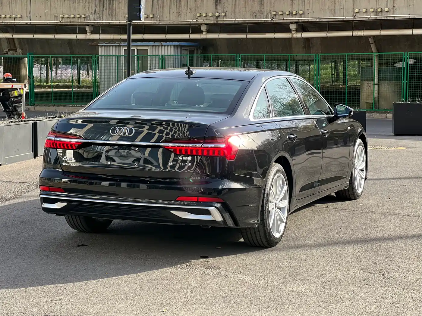 Audi A6L 2024 45 TFSI Premium Dynamic фото 6