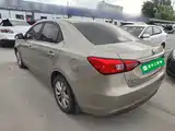 Фото 5 - Roewe 360
