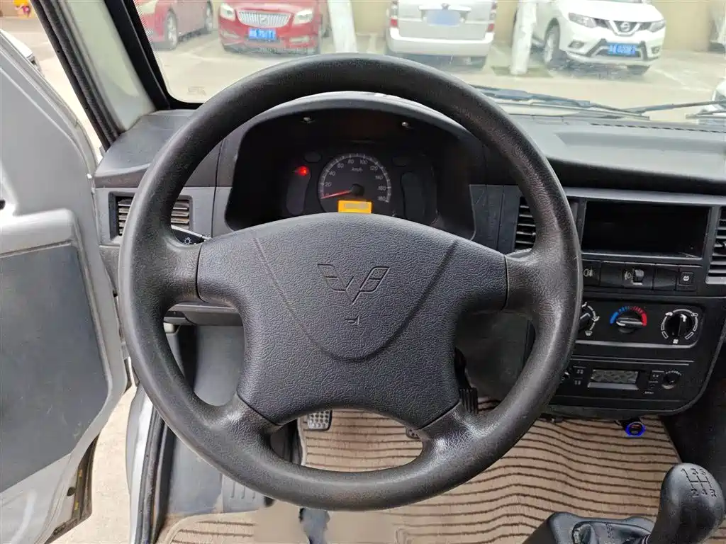 Wuling Motors Wuling Zhiguang 2022 2020 1.2L Utility China VI LSI