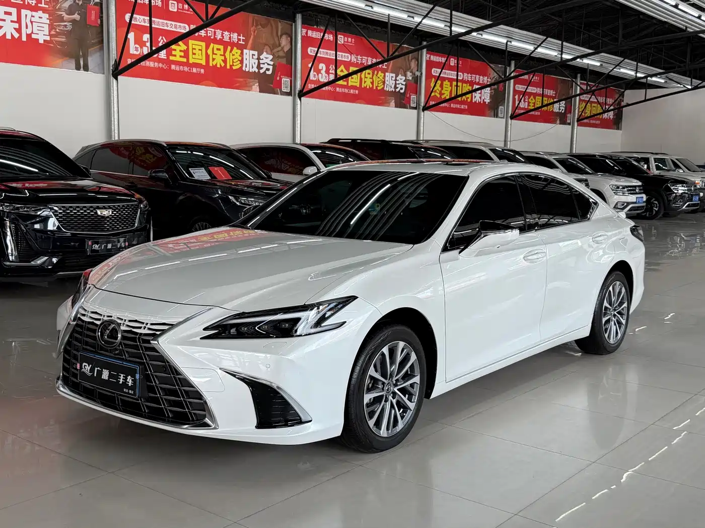 Lexus ES 2025 2025 200 Ultimate Edition