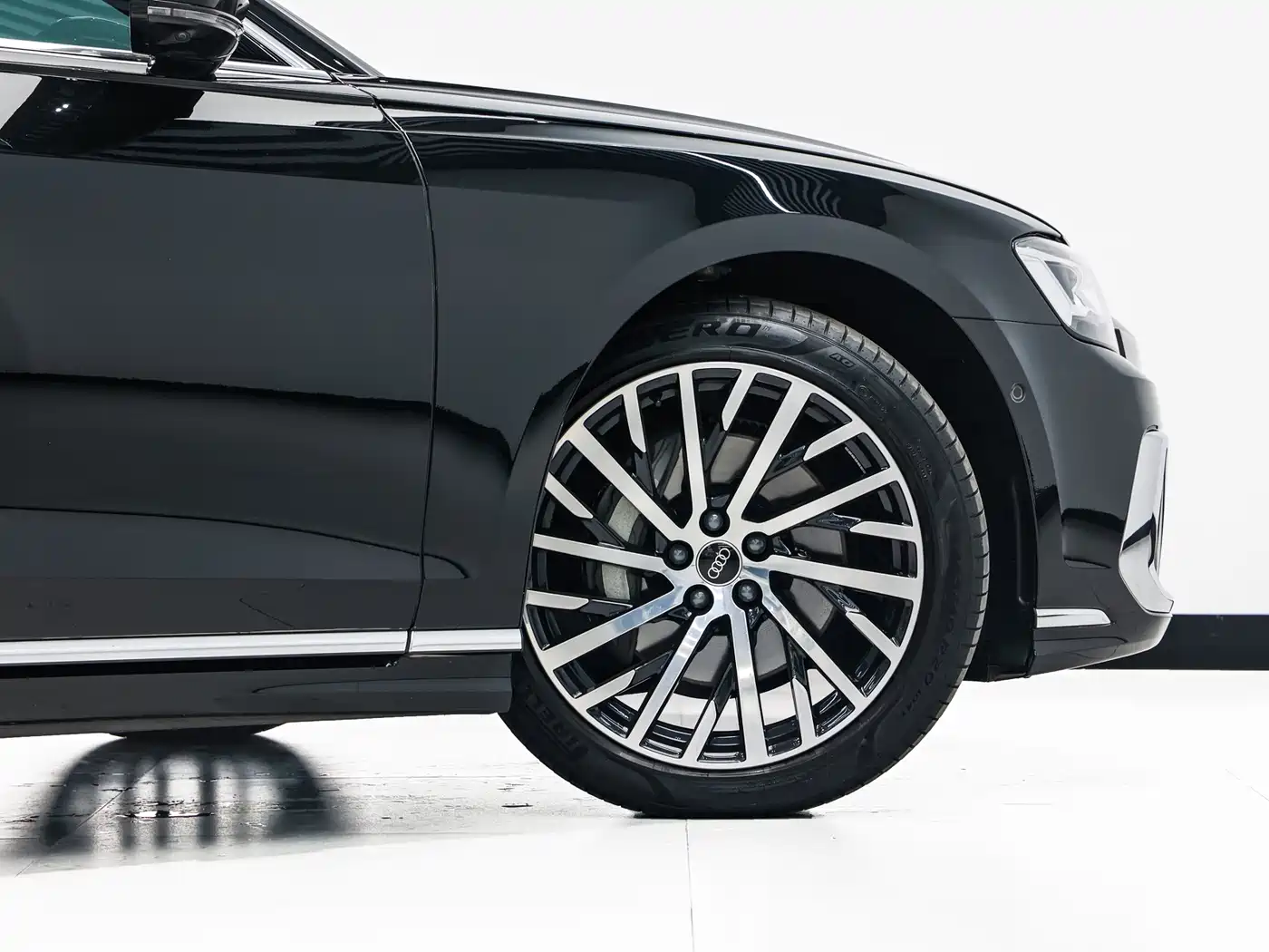 Audi A8 2024 Model A8L 50 TFSI quattro Premium Selection фото 22