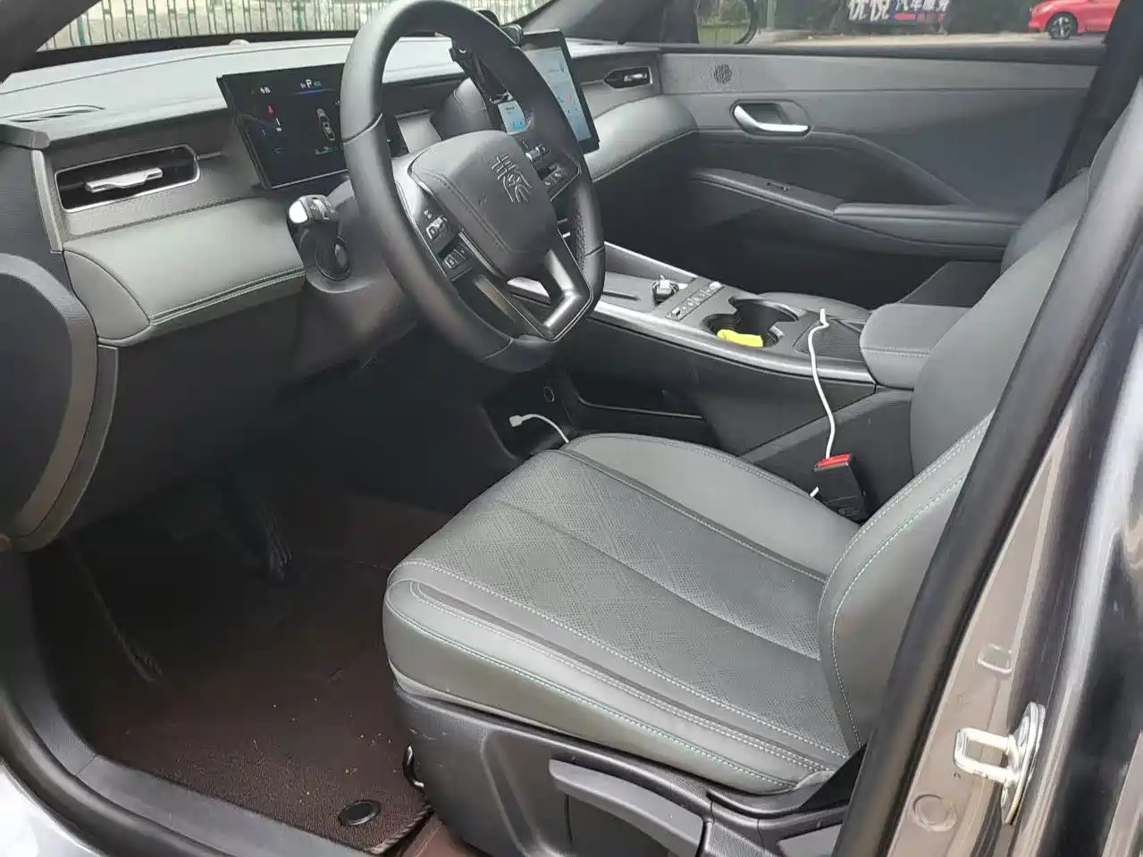 Фото 4 - BYD Qin PLUS