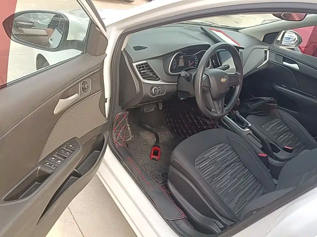 Chevrolet Cavalier 2016 1.5L Automatic Enjoyment Edition фото 16