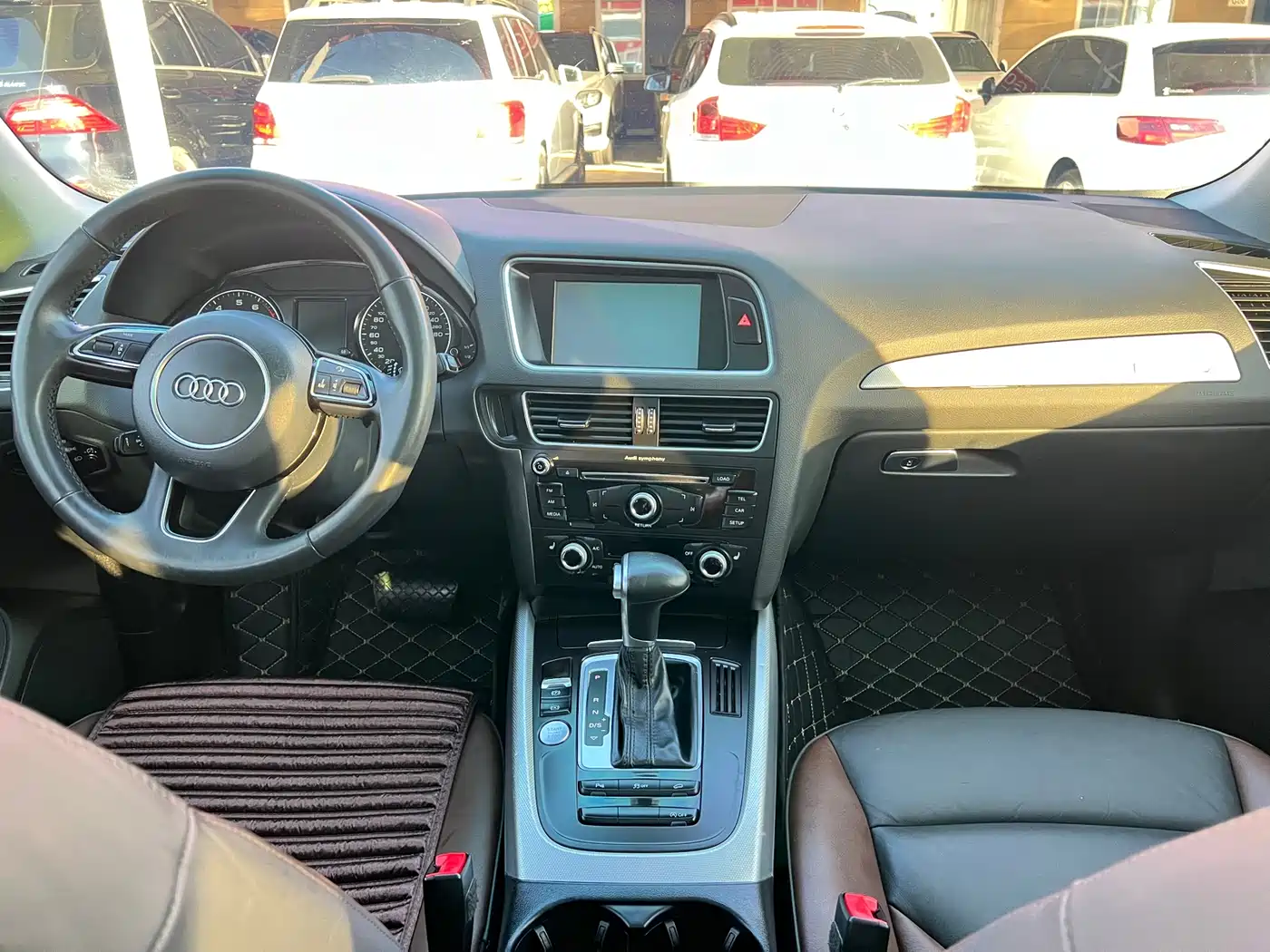 Audi Q5 2018 Collector's Edition 40 TFSI Technology фото 18