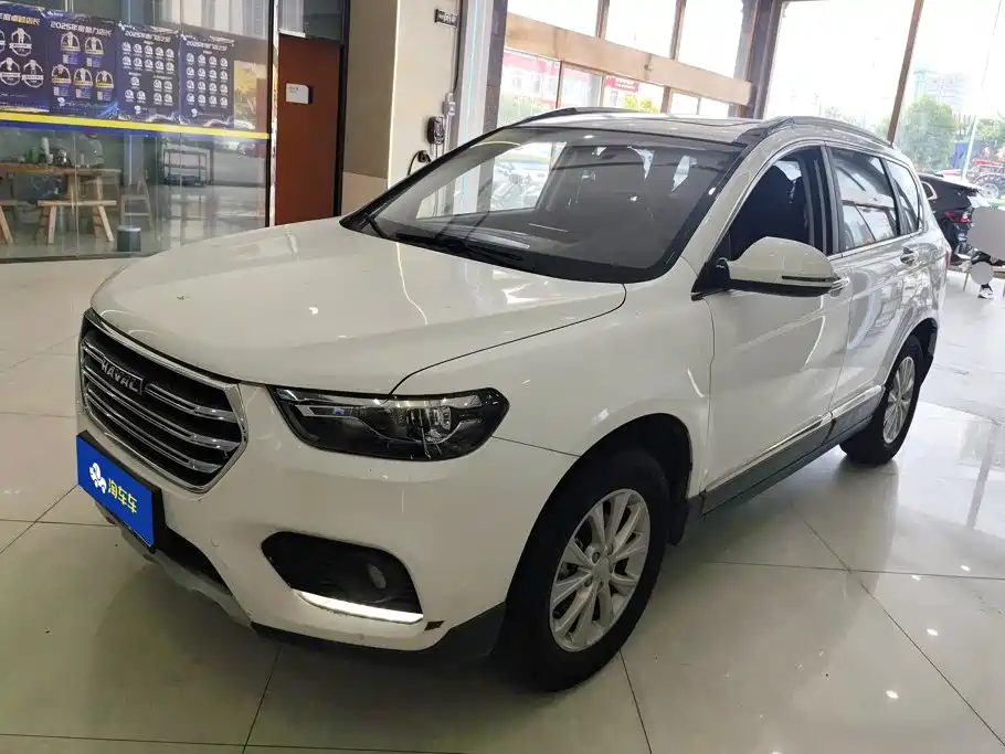 Photo 1 - Haval H6