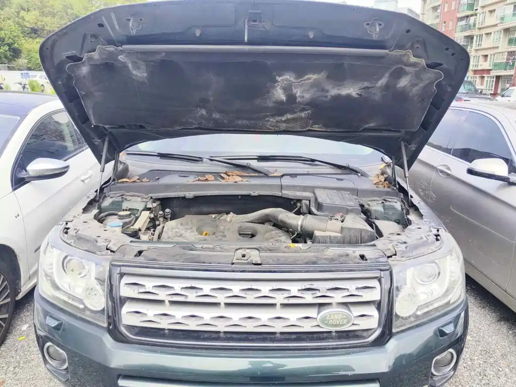 Фото 3 - Land Rover Freelander 2