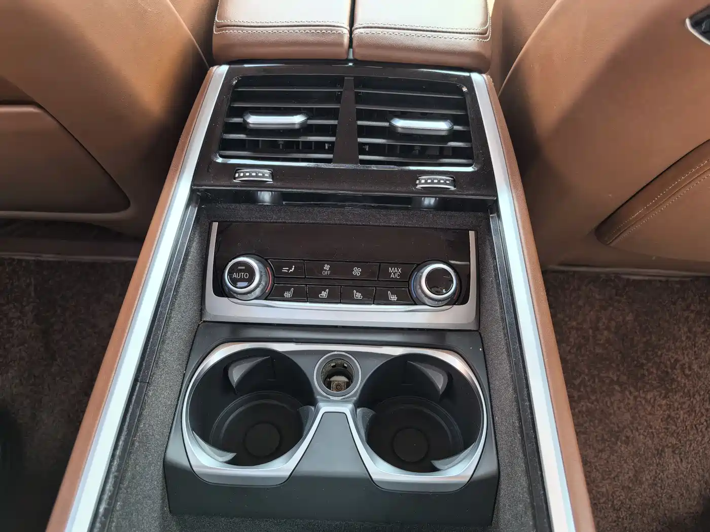 BMW 7 Series 2018 740Li xDrive Premium Type M Sport Package фото 24
