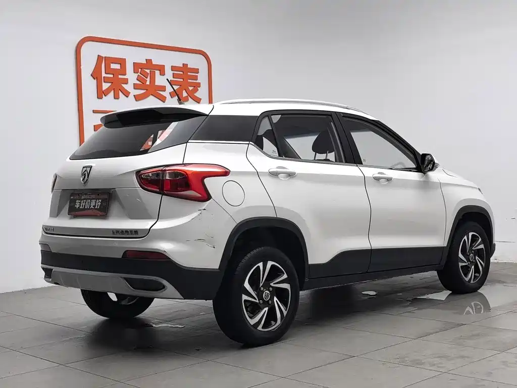 Фото 2 - Baojun 510
