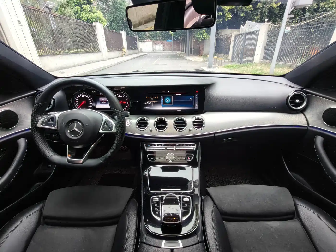 Mercedes-Benz E-Class 2017 E 200 Sport фото 17