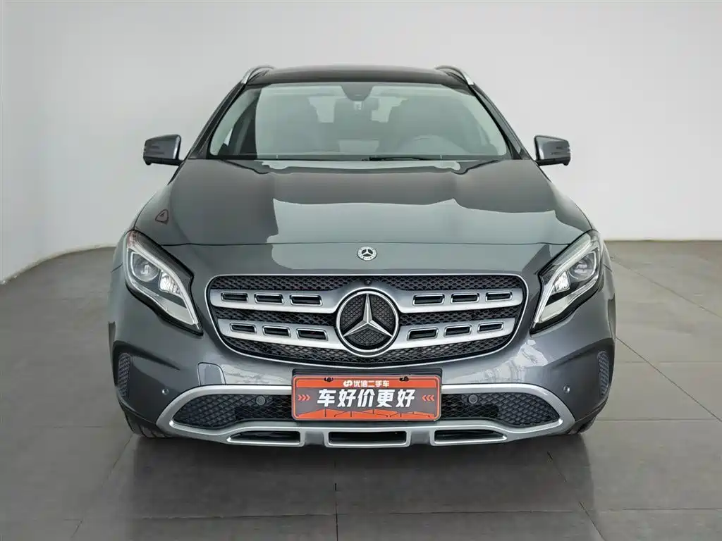 Mercedes-Benz GLA 2018 GLA 200 Fashion фото 3