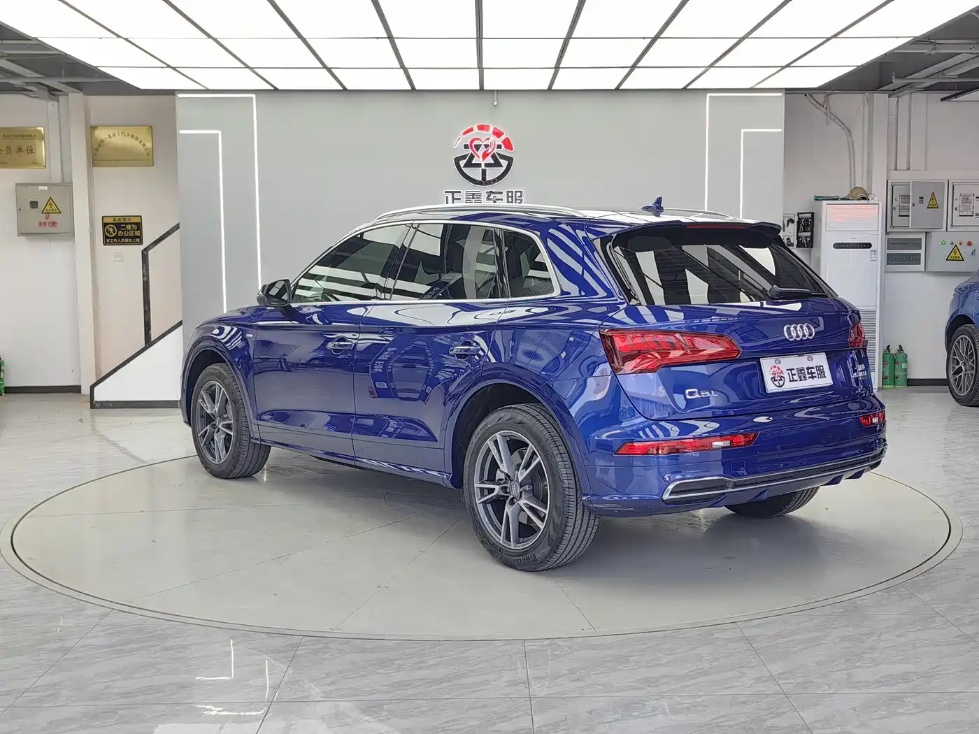AUDI Q5L