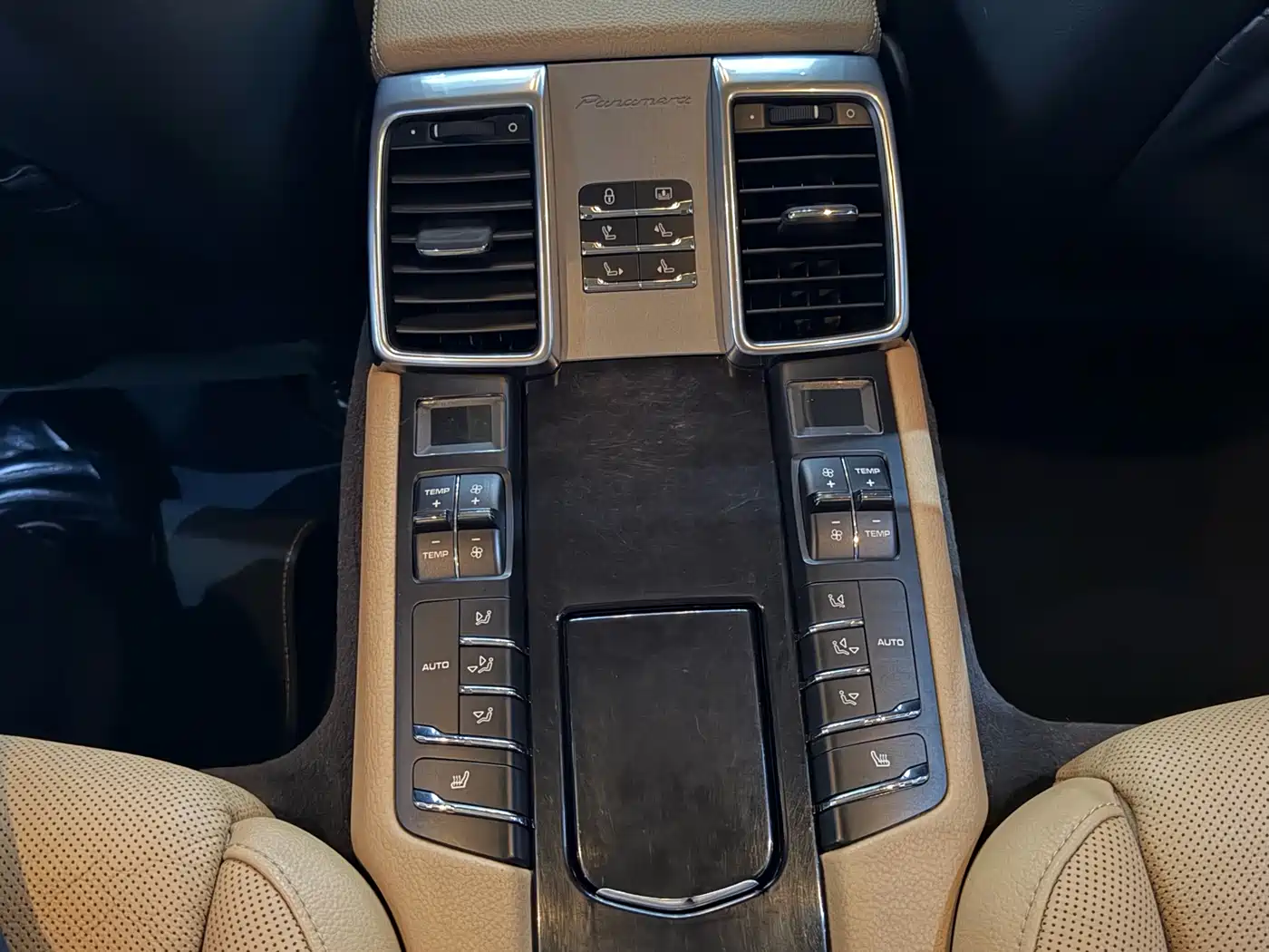 Porsche Panamera 2016 Panamera Edition 3.0T фото 14