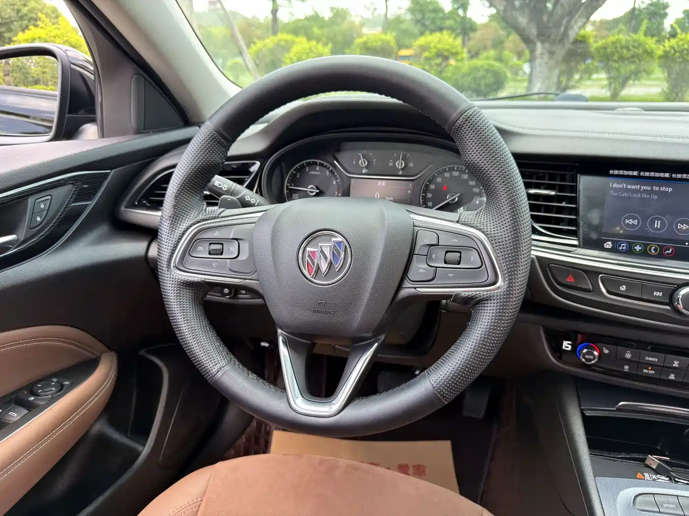 BUICK REGAL