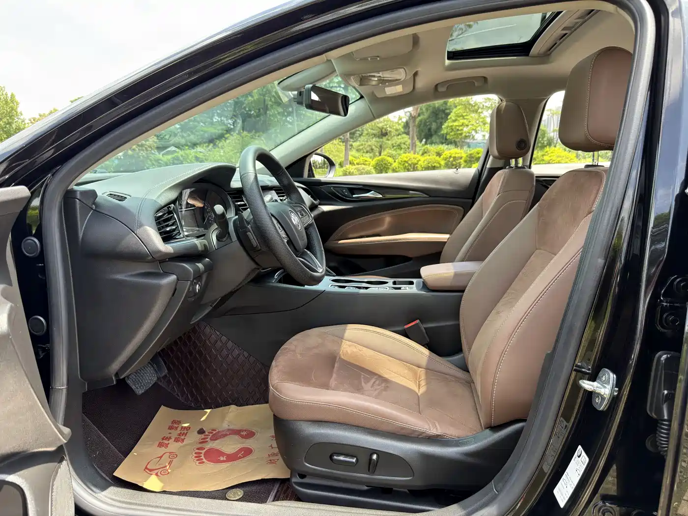 BUICK REGAL
