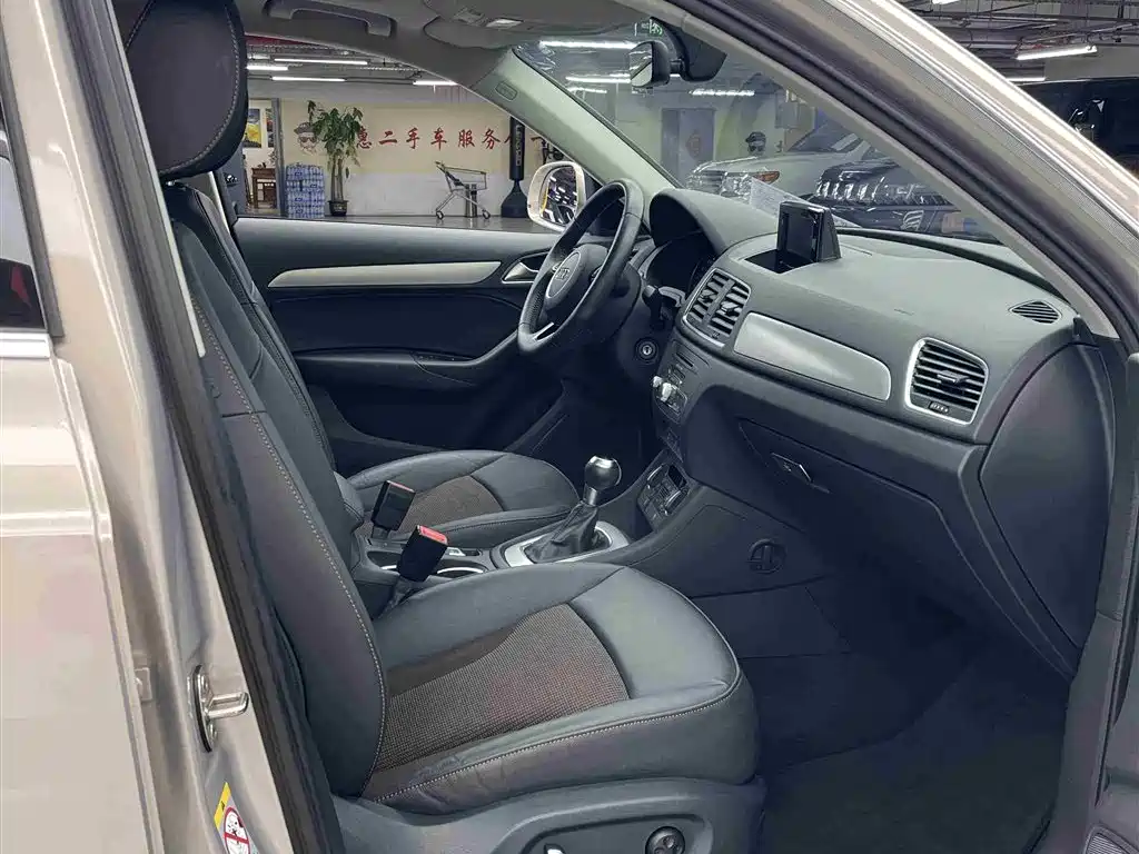 Audi Q3 2017 35 TFSI Fashion фото 9