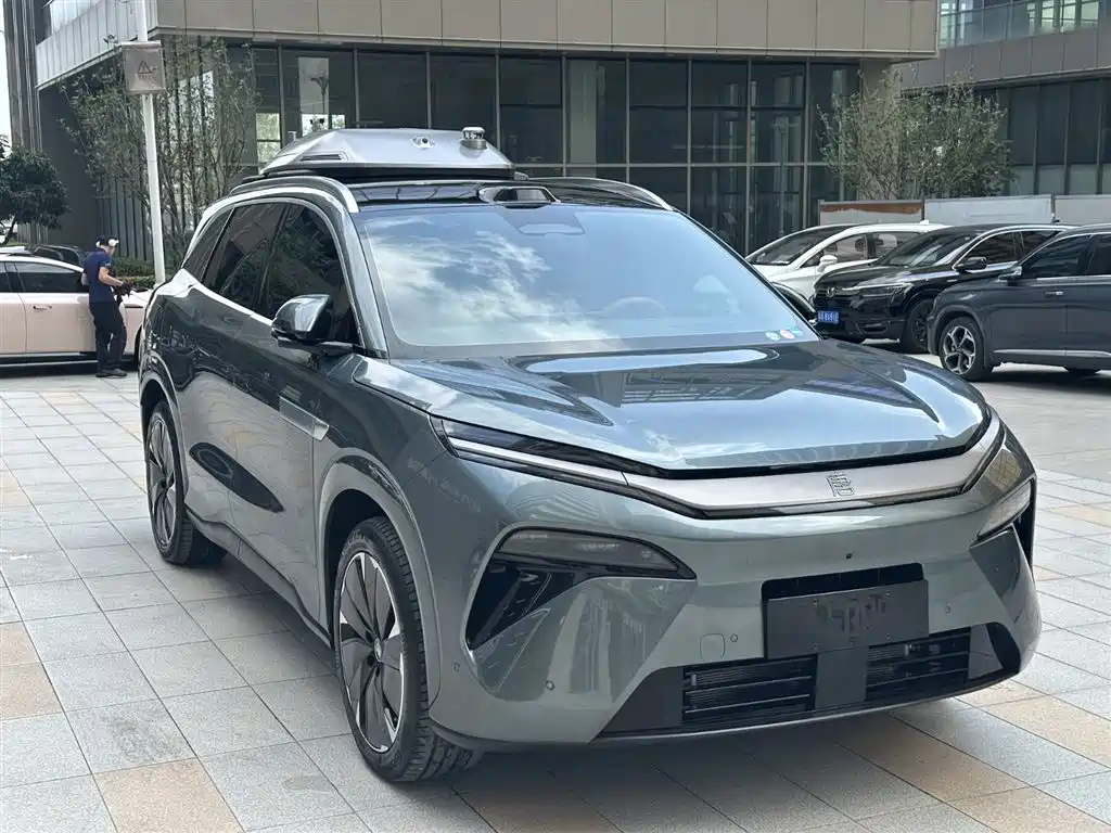 BYD Tang L 2025 DM 175KM Drone Player Edition фото 4