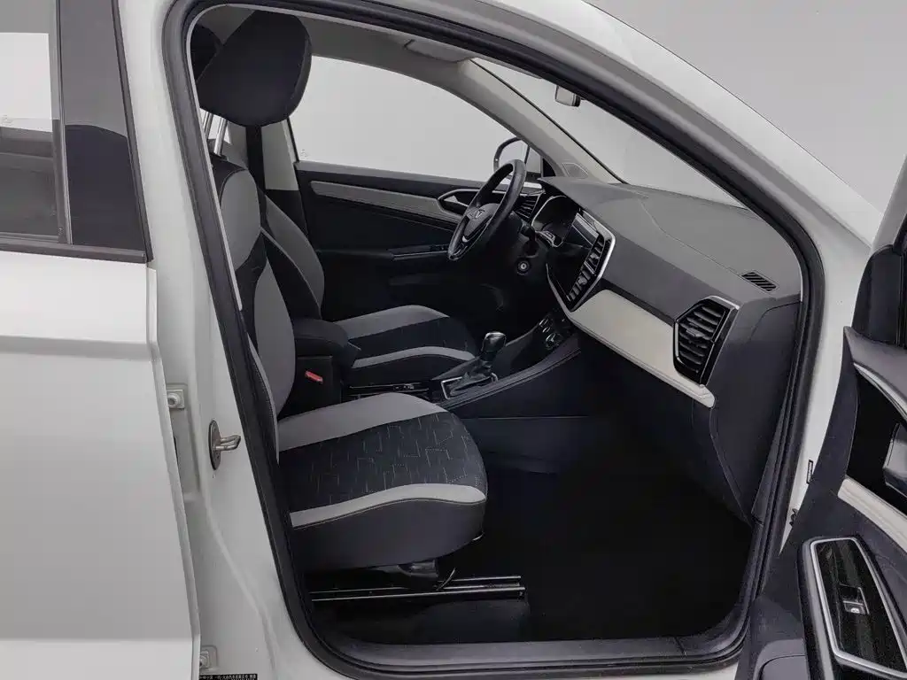 Фото 23 - Jetta VS5