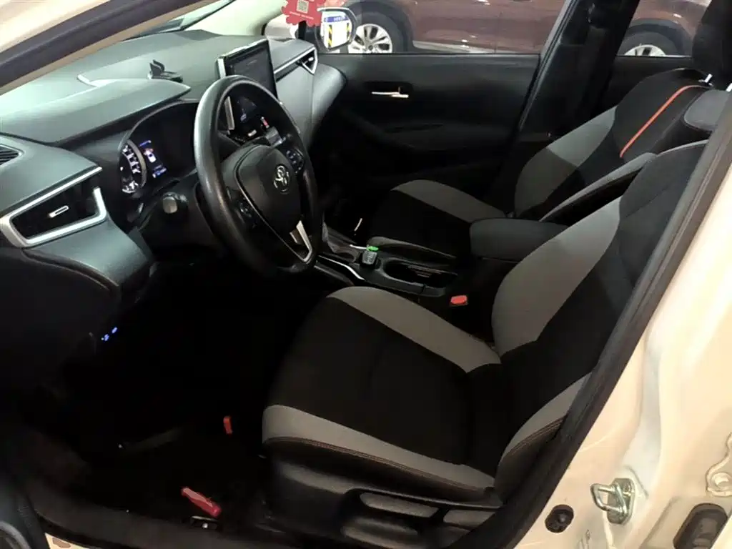 Toyota Corolla 2021 1.2T S-CVT Elite PLUS Edition фото 15