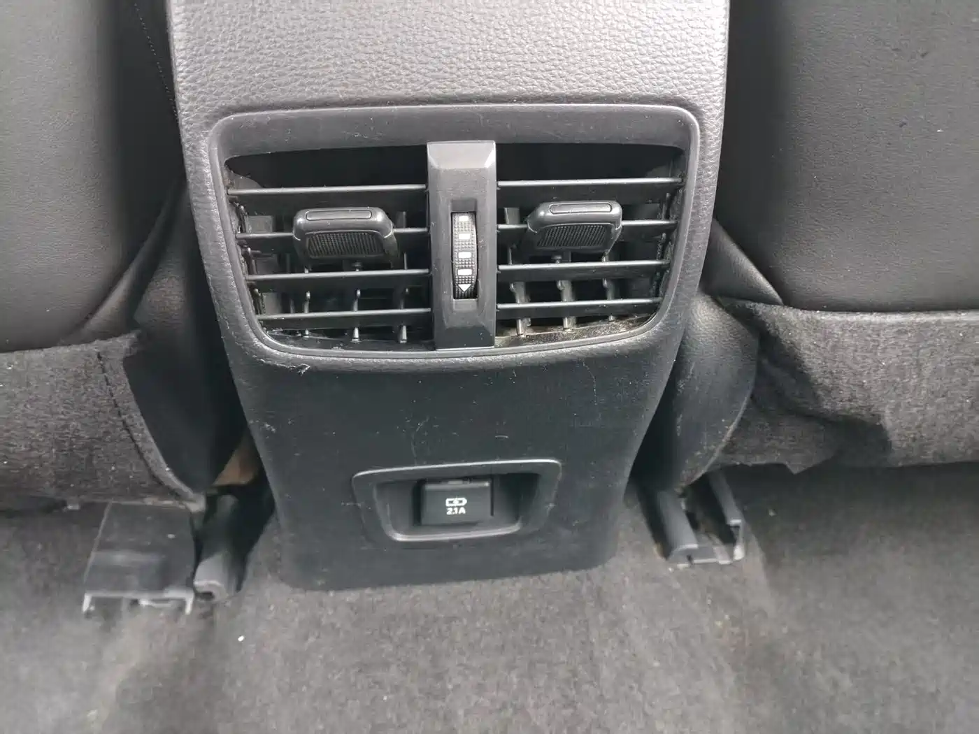 Toyota Levin 2022 TNGA 1.5L CVT Progressive Edition фото 22