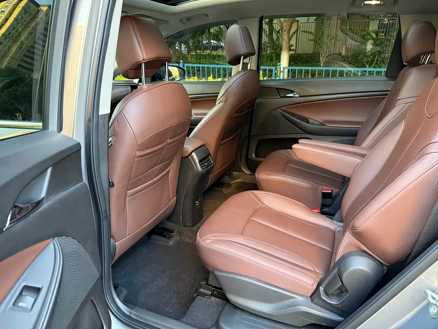 Buick GL6 2019 18T 6-seat Connected Luxury China VI фото 11