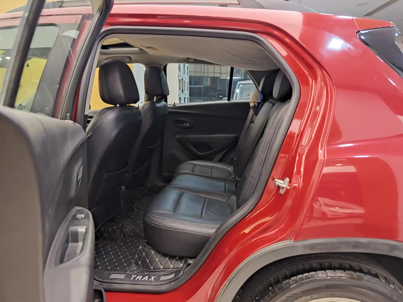 Chevrolet Trax 2016 1.4T Automatic 2WD Comfort Sunroof Edition фото 21