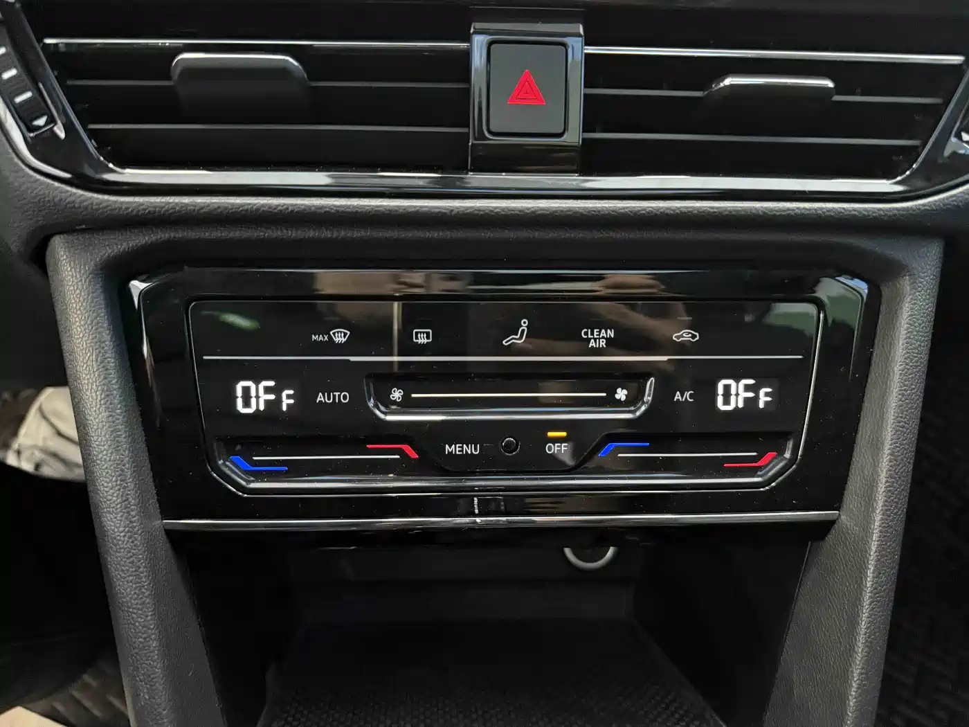 Volkswagen Tharu 2022 280TSI 2WD Comfort фото 21