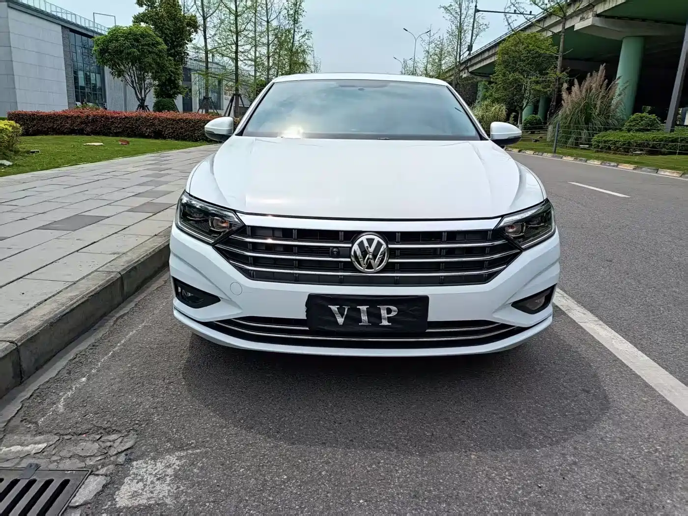 Volkswagen Sagitar 2022 280TSI DSG Surpassing Edition фото 2