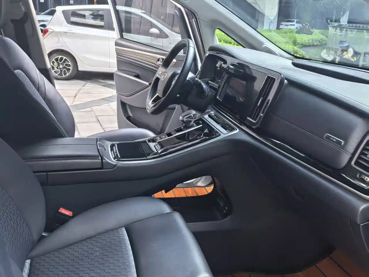 GAC Trumpchi Trumpchi M8 2023 Leading Series 390T Luxury Edition фото 13
