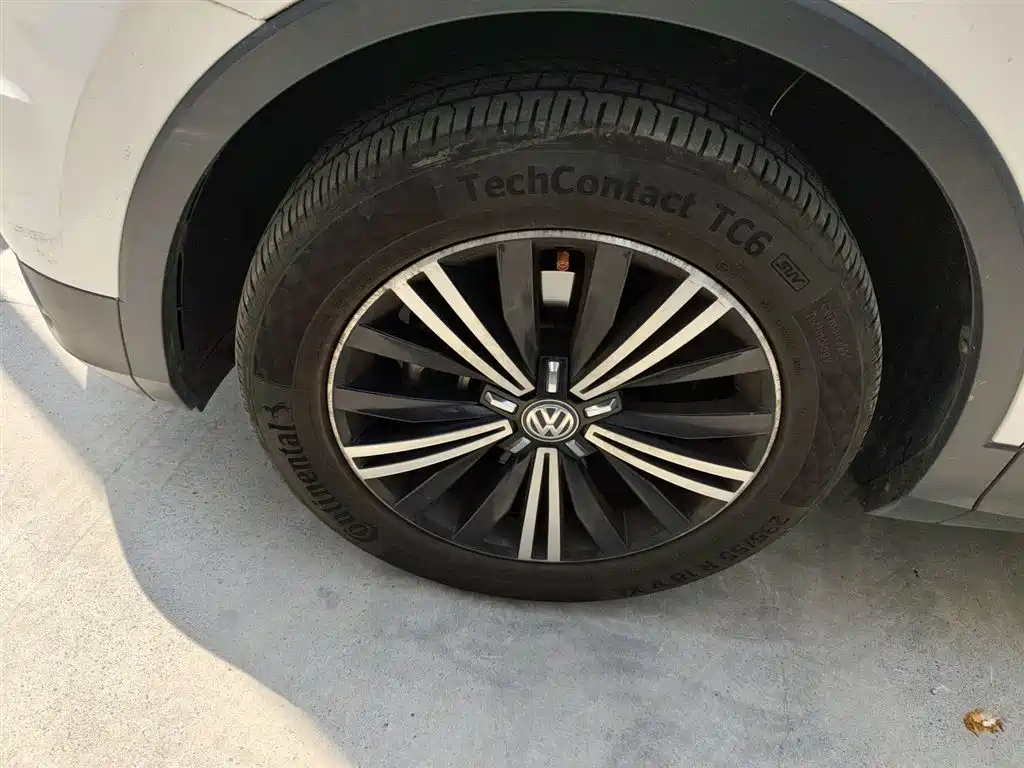 Volkswagen Tiguan L 2019 330TSI Auto 2WD Panorama Comfort Edition China V фото 23