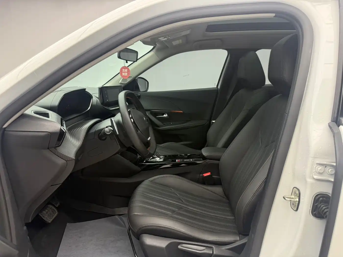 Peugeot 2008 2022 230THP THE ONE фото 6