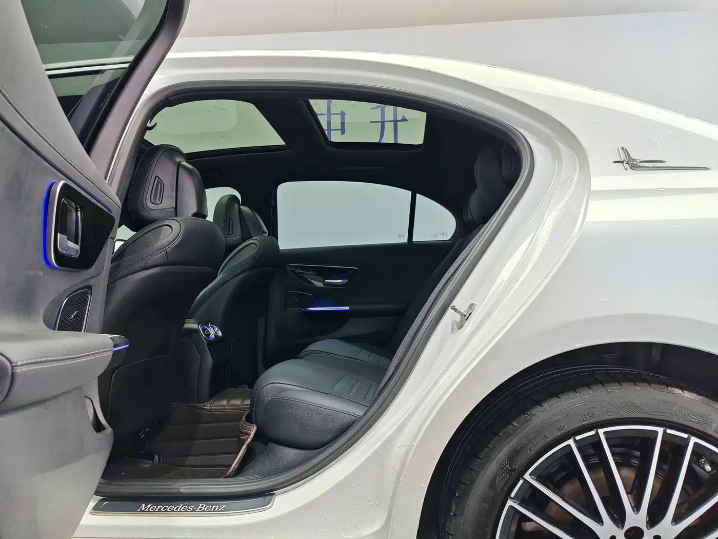 Mercedes-Benz C-Class 2024 C 260 L Sport фото 12