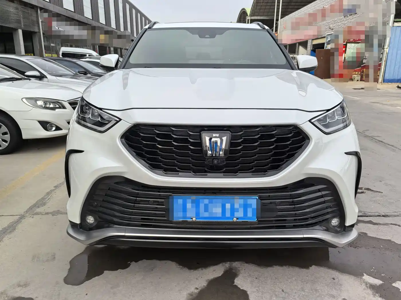 Toyota Crown Kluger 2022 2.5L HEV 4WD Premium Edition фото 2
