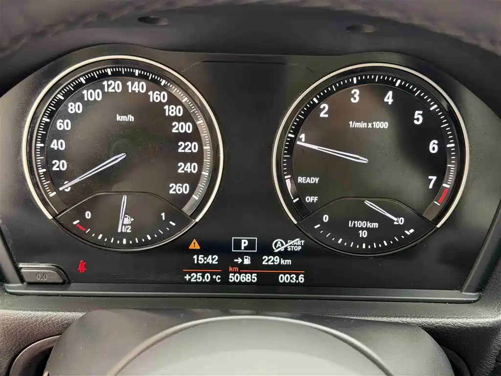 BMW 1 Series 2020 Model 120i M Sport Package фото 17