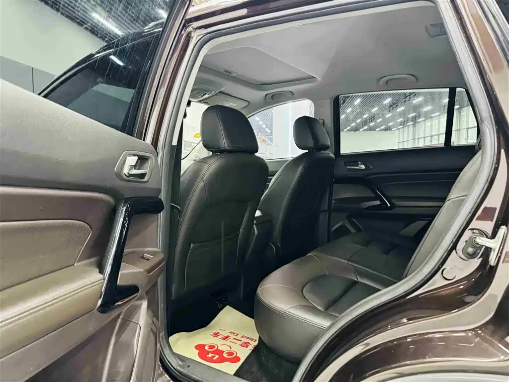 GAC Trumpchi Trumpchi GS4 2015 200T Manual Luxury Edition фото 18