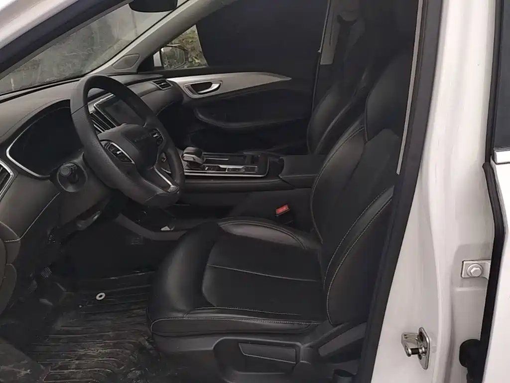 Photo 15 - Roewe i6 MAX EV