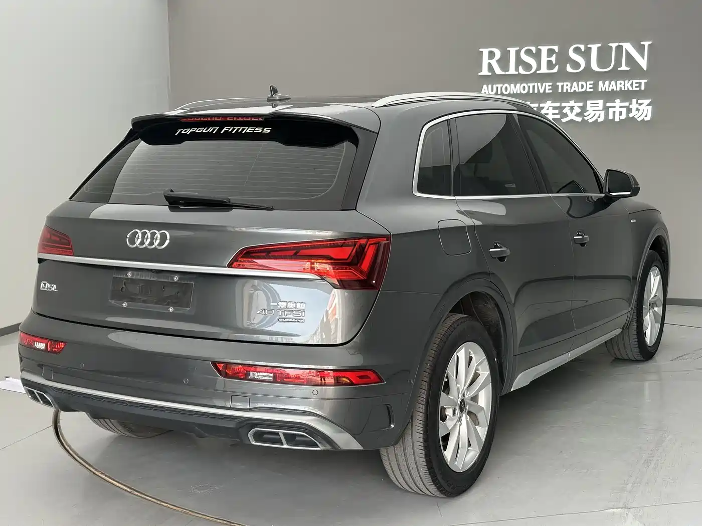 Audi Q5L 2022 40T Luxury Dynamic фото 5