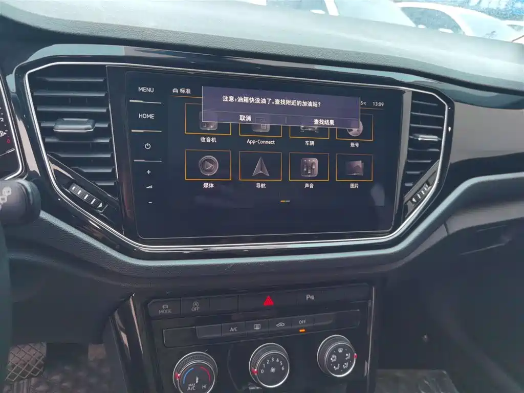 Volkswagen T-ROC 2022 280TSI DSG 2WD Elite PLUS фото 12