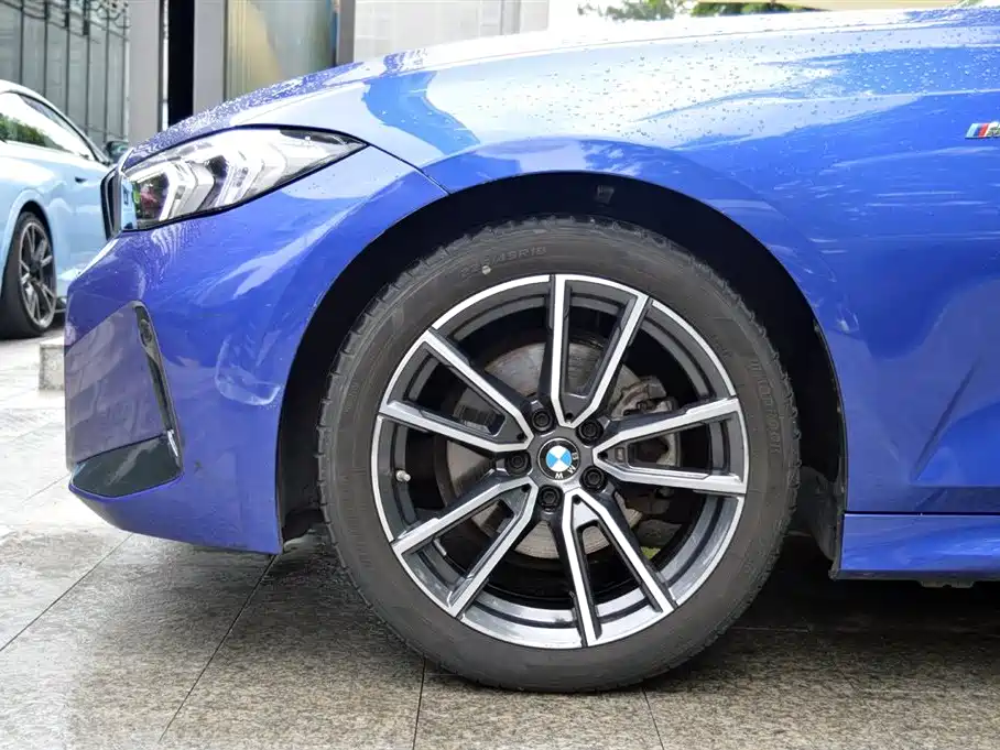 BMW 3 Series 2023 320i M Sport Package фото 13