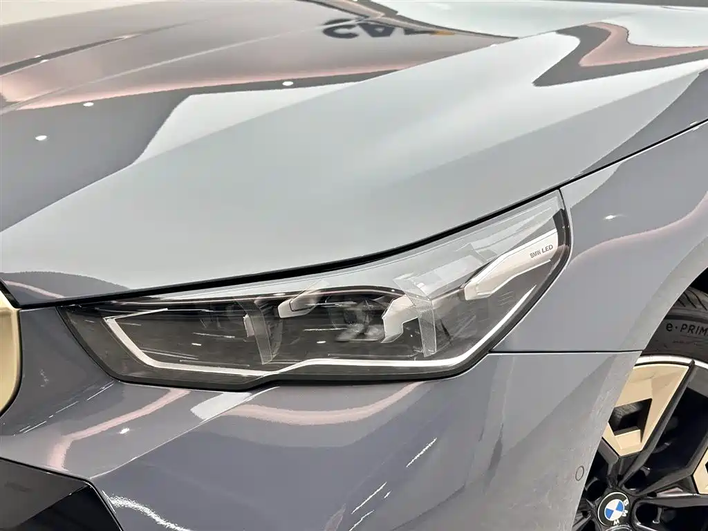 BMW 5 Series 2024 525Li M Sport Package фото 18