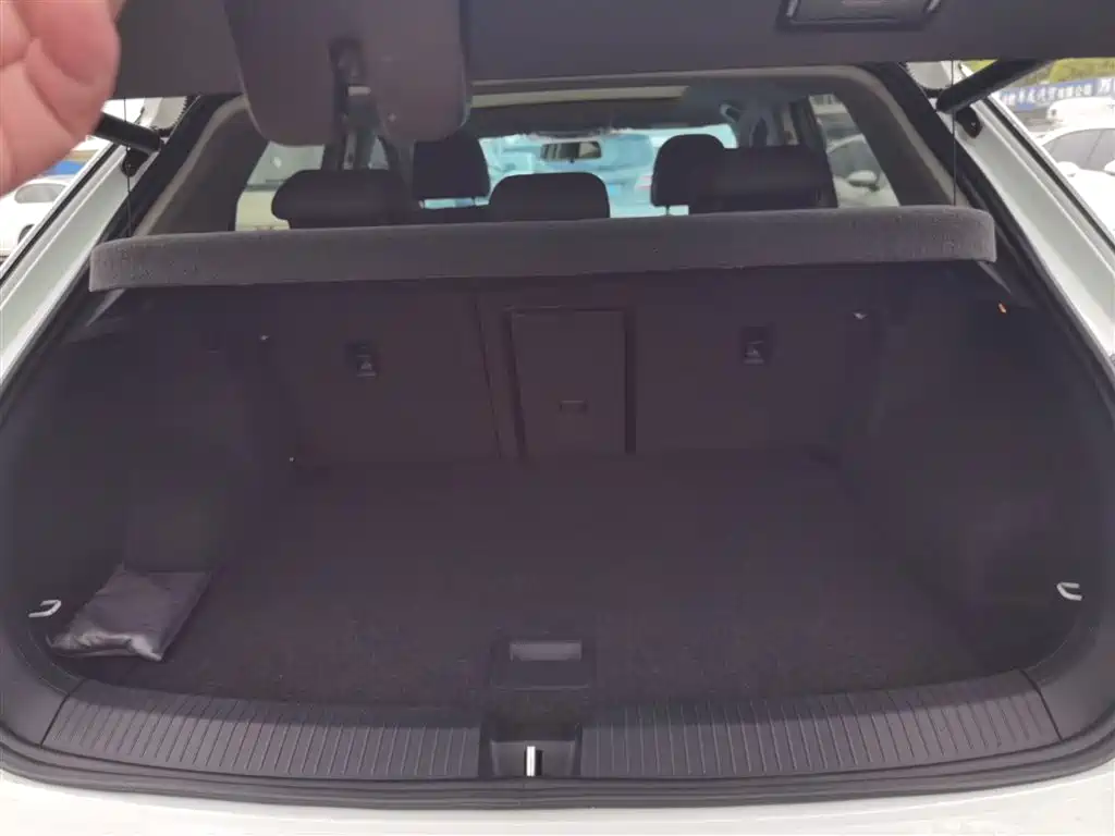 Volkswagen T-ROC 2022 280TSI DSG 2WD Elite PLUS фото 18