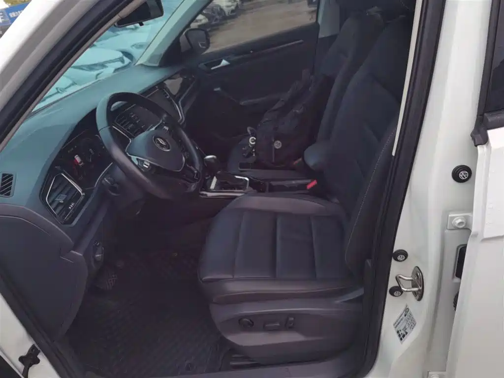 Volkswagen T-ROC 2022 280TSI DSG 2WD Elite PLUS фото 14