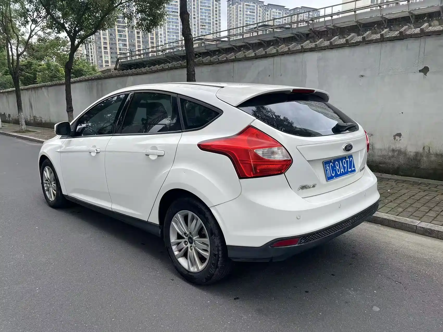 Фото 5 - Ford Focus