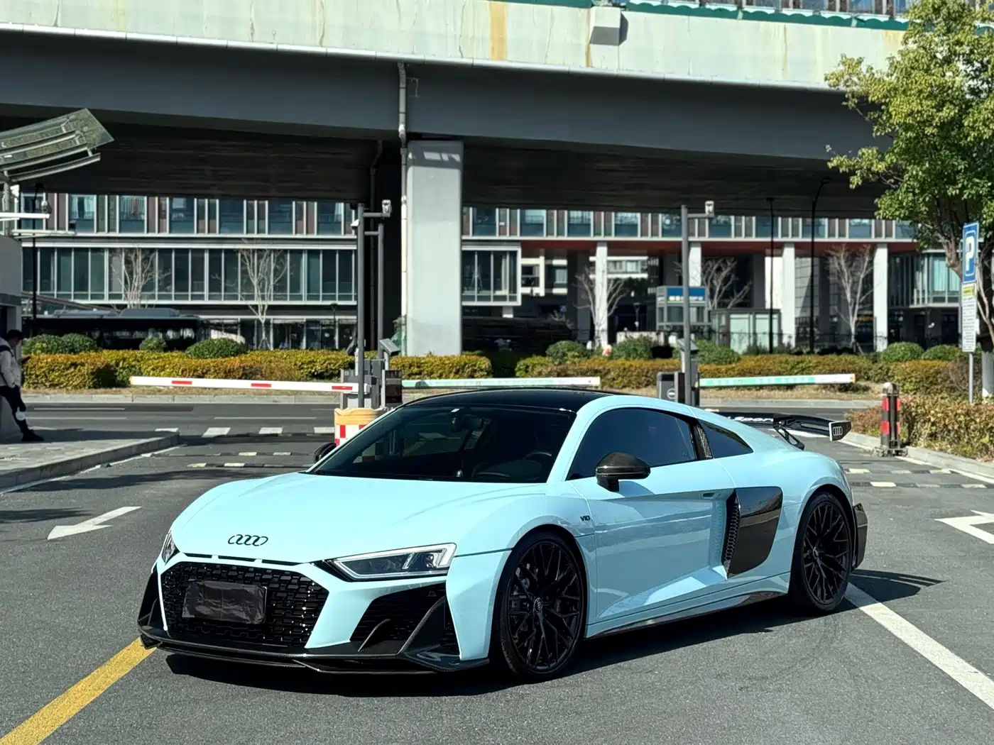 Audi R8 2017 V10 Coupe фото 2