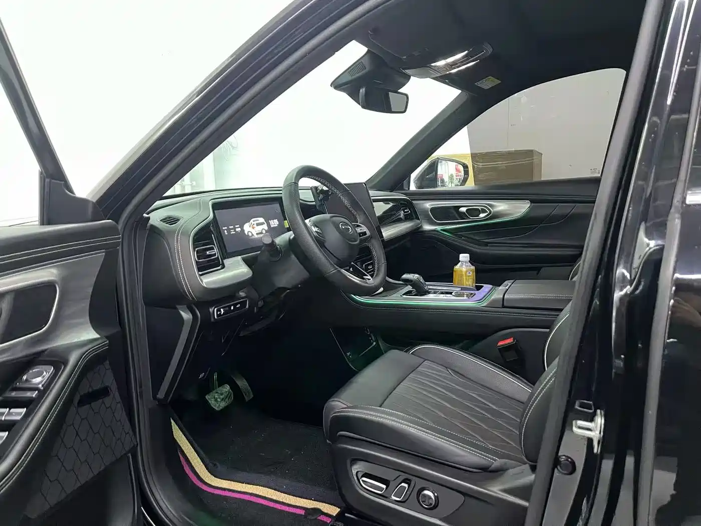 GAC Trumpchi Trumpchi GS8 2025 Pilot Series 2.0TGDI 2WD Luxury Edition 5-seater фото 7